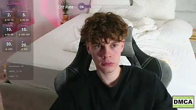 Snapshot of cute_thomas chatting on January 13, 2025, 10:24 pm cute thomas online show from January 13, 2025, 10:24 pm