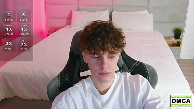 Snapshot of cute_thomas chatting on January 23, 2025, 6:45 pm cute thomas online show from January 23, 2025, 6:45 pm