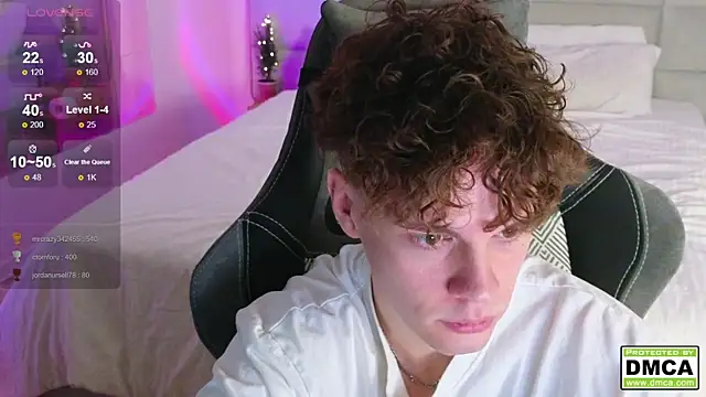 Snapshot of cute_thomas chatting on December 24, 2024, 11:33 pm cute thomas online show from December 24, 2024, 11:33 pm