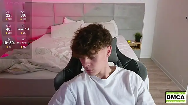 Snapshot of cute_thomas chatting on February 1, 2025, 12:29 am cute thomas online show from February 1, 2025, 12:29 am