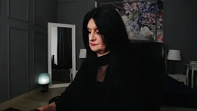 DomMelissaW online show from March 19, 2025, 12:26 am