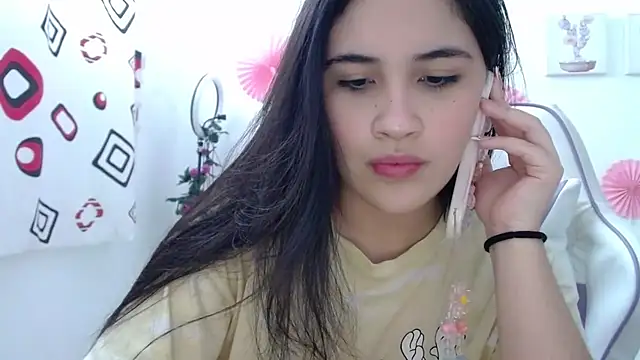 InocentHeaven1 online show from December 22, 2025, 1:55 pm