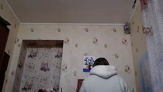 Snapshot of dream_alexa chatting on December 3, 2025, 2:12 am dream alexa online show from December 3, 2025, 2:12 am