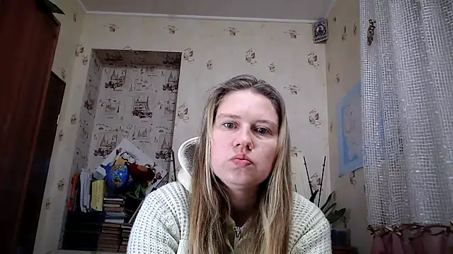 Snapshot of dream_alexa chatting on December 15, 2025, 2:39 am dream alexa online show from December 15, 2025, 2:39 am