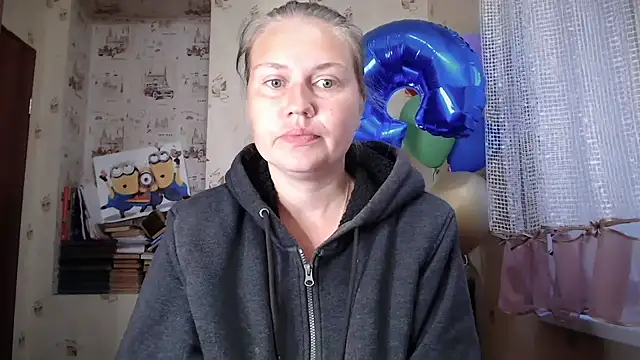 Snapshot of dream_alexa chatting on May 19, 2026, 1:56 am dream alexa online show from May 19, 2026, 1:56 am