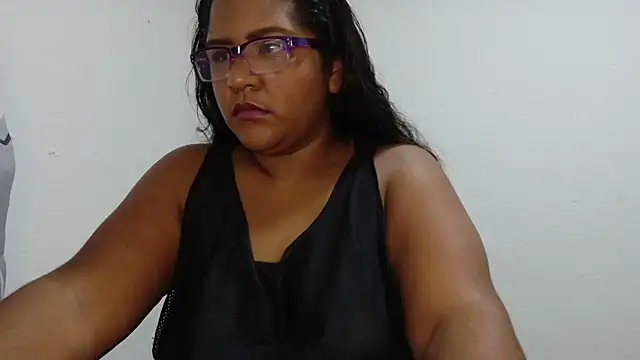 Snapshot of victoris chatting on November 14, 2025, 10:19 am victoris online show from November 14, 2025, 10:19 am