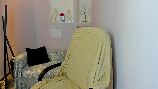 Snapshot of Persephoni chatting on June 21, 2026, 10:32 am Persephoni online show from June 21, 2026, 10:32 am