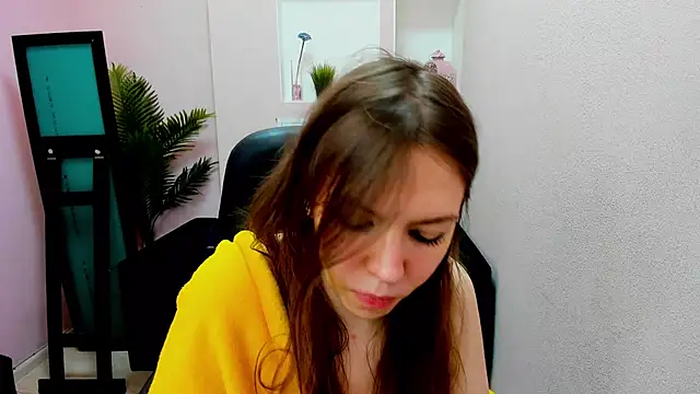 Persephoni online show from March 15, 2025, 3:16 pm