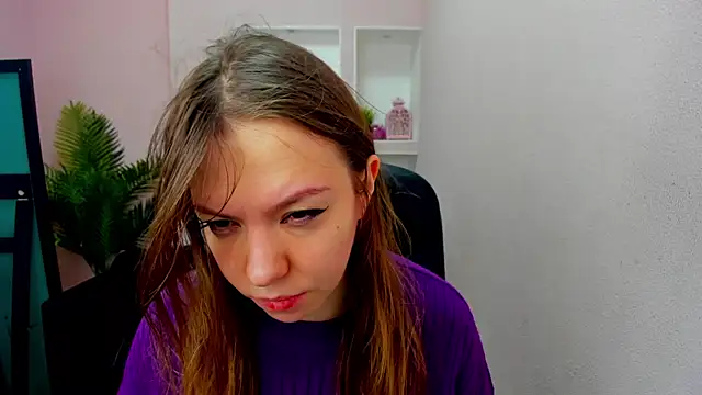 Persephoni online show from October 4, 2025, 3:46 pm