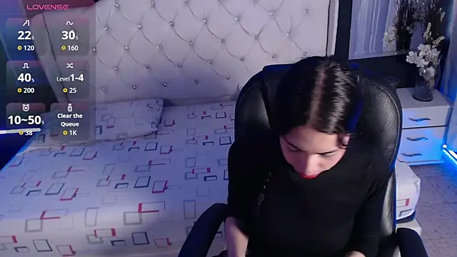 Snapshot of LiaVillalobos chatting on October 1, 2025, 1:04 pm LiaVillalobos online show from October 1, 2025, 1:04 pm