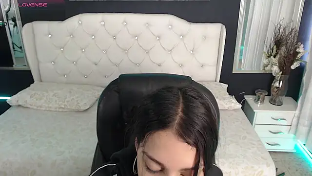 Snapshot of LiaVillalobos chatting on September 13, 2025, 1:55 pm LiaVillalobos online show from September 13, 2025, 1:55 pm