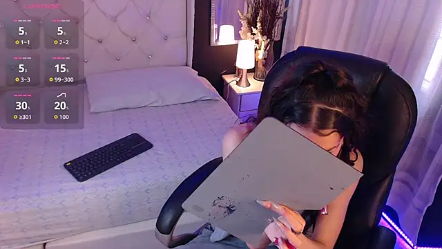 Snapshot of LiaVillalobos chatting on October 20, 2025, 12:38 pm LiaVillalobos online show from October 20, 2025, 12:38 pm