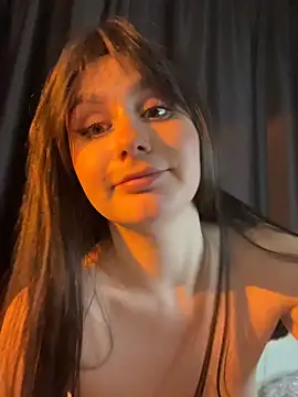 itssophiie online show from February 7, 2026, 8:50 pm