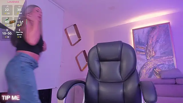 SophieBarnett online show from January 16, 2026, 11:42 pm