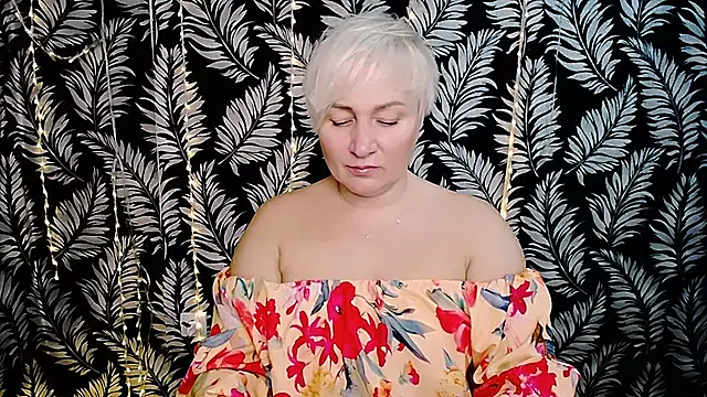 Olivia playful online show from January 8, 2026, 12:33 pm