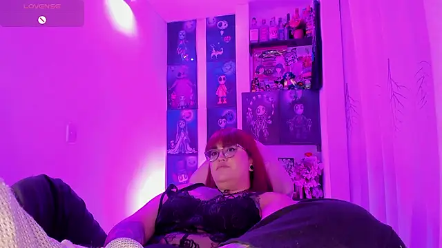 Snapshot of _Ali_Brinck_ chatting on February 3, 2026, 6:22 am Ali Brinck online show from February 3, 2026, 6:22 am