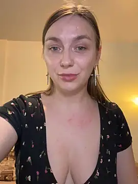 Snapshot of Janeee chatting on March 7, 2025, 2:56 pm Janeee online show from March 7, 2025, 2:56 pm