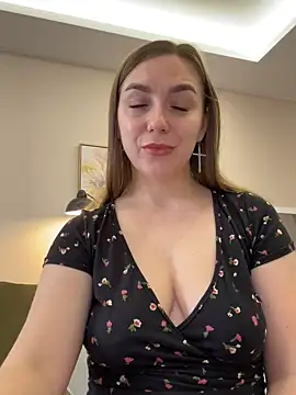 Snapshot of Janeee chatting on January 21, 2025, 7:47 am Janeee online show from January 21, 2025, 7:47 am