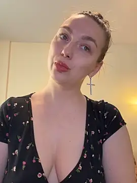 Snapshot of Janeee chatting on March 11, 2025, 8:19 am Janeee online show from March 11, 2025, 8:19 am