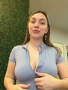 Snapshot of Janeee chatting on March 8, 2025, 7:49 am Janeee online show from March 8, 2025, 7:49 am