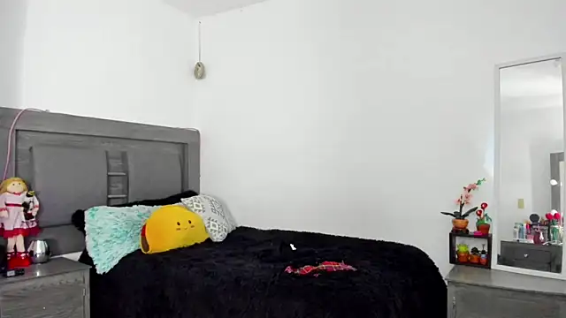 Snapshot of Cherrynoa chatting on April 12, 2026, 1:53 am Cherrynoa online show from April 12, 2026, 1:53 am