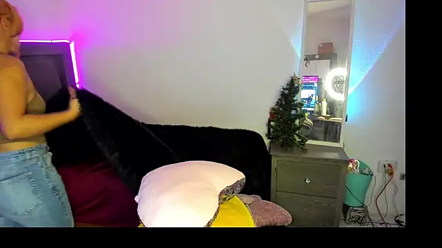 Snapshot of Cherrynoa chatting on December 21, 2025, 2:35 am Cherrynoa online show from December 21, 2025, 2:35 am