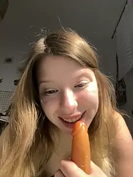 Snapshot of kimczii chatting on April 21, 2026, 6:31 am kimczii online show from April 21, 2026, 6:31 am