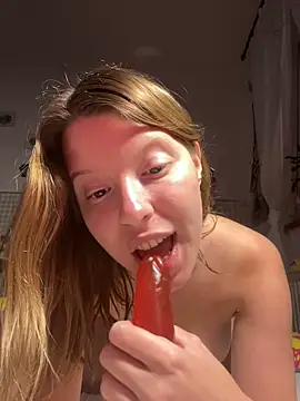 kimczii online show from March 14, 2025, 9:24 am