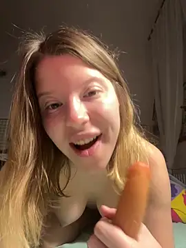 Snapshot of kimczii chatting on February 3, 2026, 7:24 am kimczii online show from February 3, 2026, 7:24 am