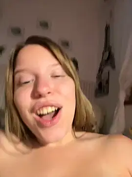 kimczii online show from March 19, 2025, 10:00 am