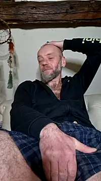 Snapshot of eddouxxx78 chatting on March 13, 2025, 4:56 pm eddouxxx78 online show from March 13, 2025, 4:56 pm