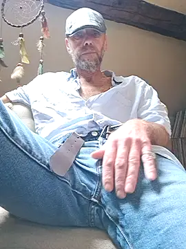 Snapshot of eddouxxx78 chatting on September 10, 2025, 3:44 pm eddouxxx78 online show from September 10, 2025, 3:44 pm