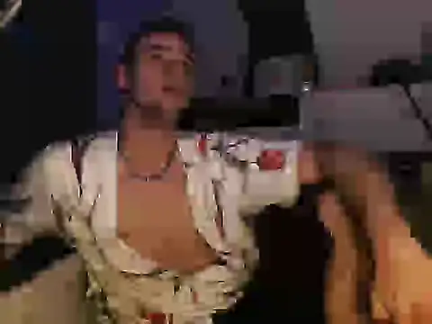 Snapshot of Youngtimer_1997 chatting on February 26, 2026, 4:23 am Youngtimer 1997 online show from February 26, 2026, 4:23 am