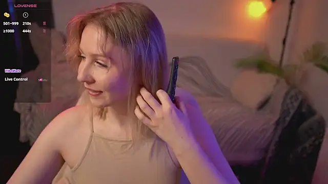 Snapshot of _Killer_Smile_ chatting on January 29, 2025, 10:05 am Killer Smile online show from January 29, 2025, 10:05 am