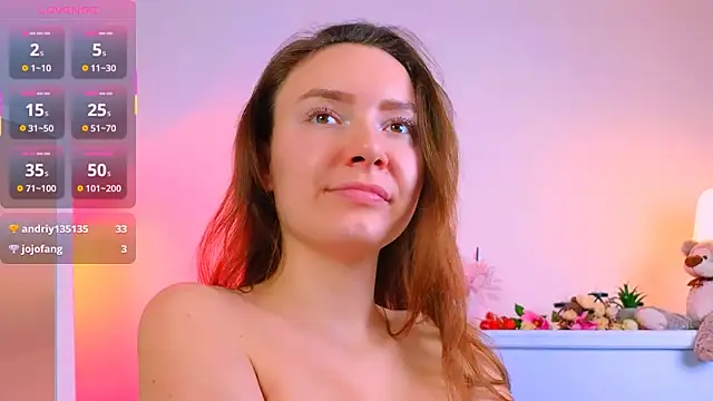 Snapshot of ___Emily___ chatting on March 17, 2025, 11:21 am Emily online show from March 17, 2025, 11:21 am