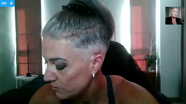 Snapshot of Devon2020 chatting on February 28, 2026, 10:04 am Devon2020 online show from February 28, 2026, 10:04 am