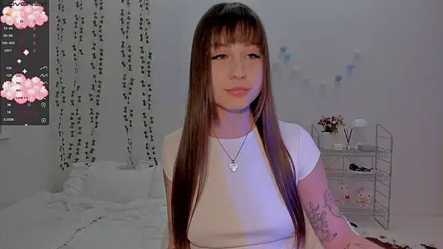 Snapshot of Mary_tiim chatting on February 26, 2025, 5:00 pm Mary tiim online show from February 26, 2025, 5:00 pm