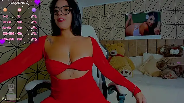 vane lopez  online show from February 6, 2026, 11:23 pm