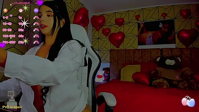 vane lopez  online show from February 13, 2026, 8:31 pm