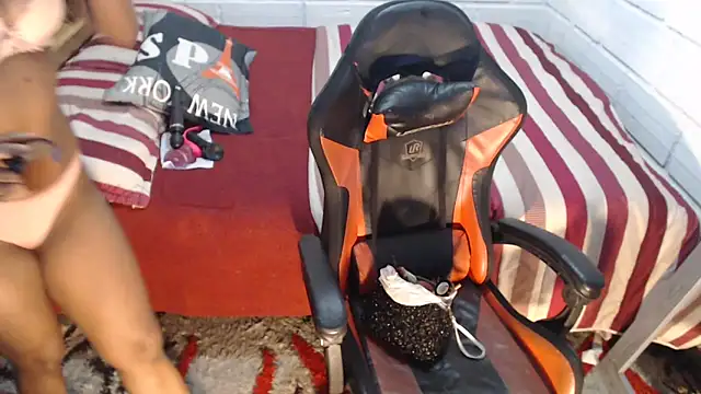 Snapshot of sexyjustin202 chatting on November 1, 2025, 9:52 pm sexyjustin202 online show from November 1, 2025, 9:52 pm