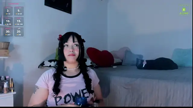 Snapshot of miaa-lee chatting on November 3, 2025, 2:28 am miaa-lee online show from November 3, 2025, 2:28 am