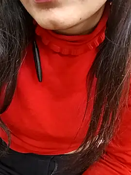 Snapshot of CuteSarikaLIVE chatting on December 4, 2025, 4:00 am CuteSarikaLIVE online show from December 4, 2025, 4:00 am