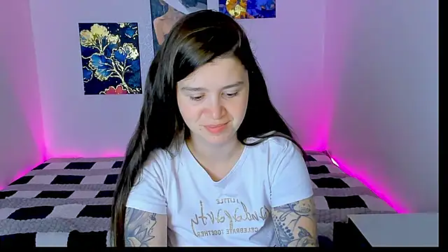 Snapshot of AmellyMilly chatting on September 23, 2025, 12:06 am AmellyMilly online show from September 23, 2025, 12:06 am