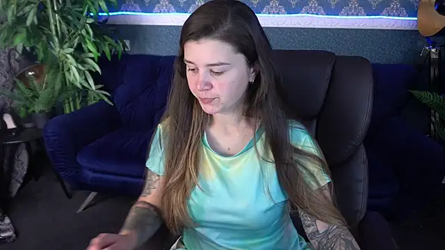 Snapshot of AmellyMilly chatting on October 14, 2025, 12:50 pm AmellyMilly online show from October 14, 2025, 12:50 pm