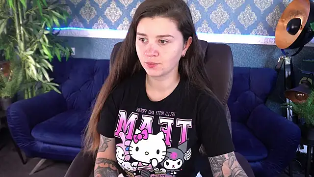 Snapshot of AmellyMilly chatting on October 7, 2025, 12:50 pm AmellyMilly online show from October 7, 2025, 12:50 pm