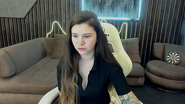 Snapshot of AmellyMilly chatting on September 20, 2025, 12:43 pm AmellyMilly online show from September 20, 2025, 12:43 pm