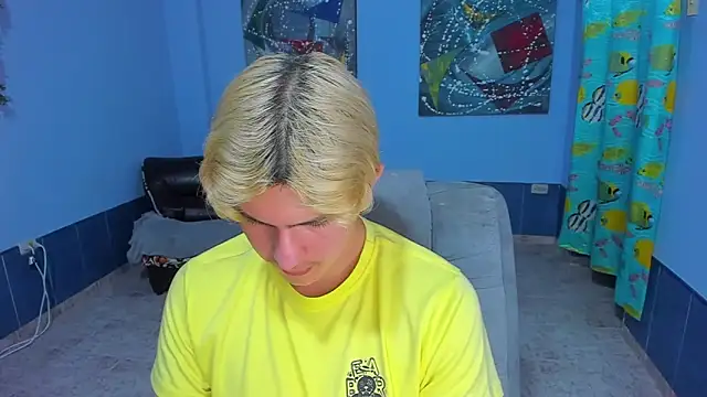 Snapshot of patrik_027 chatting on November 12, 2025, 8:07 am patrik 027 online show from November 12, 2025, 8:07 am