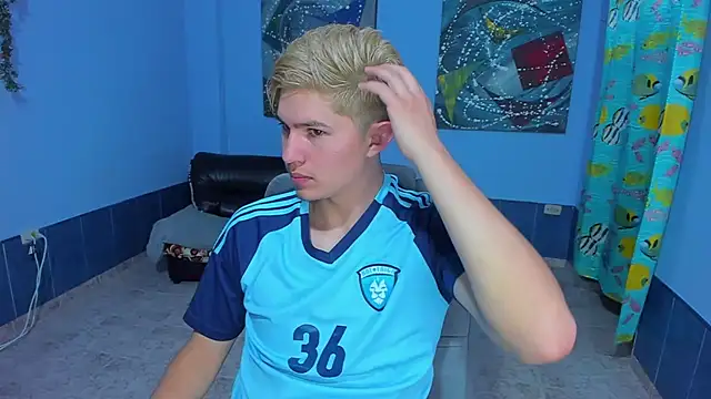 Snapshot of patrik_027 chatting on October 1, 2025, 7:18 pm patrik 027 online show from October 1, 2025, 7:18 pm