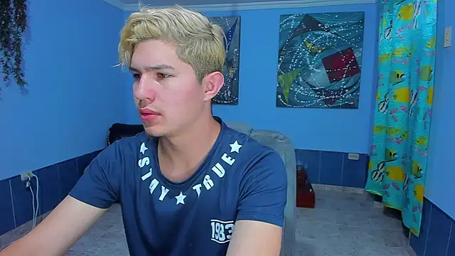 Snapshot of patrik_027 chatting on October 16, 2025, 7:00 pm patrik 027 online show from October 16, 2025, 7:00 pm