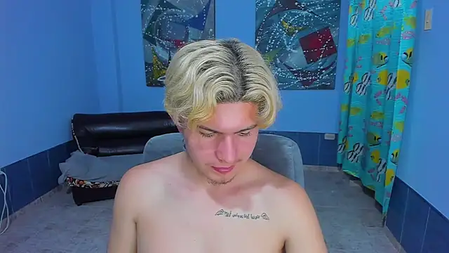 Snapshot of patrik_027 chatting on November 7, 2025, 8:57 pm patrik 027 online show from November 7, 2025, 8:57 pm